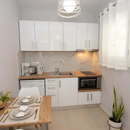 Serenity Arillas Corfu Apartman Arílasz